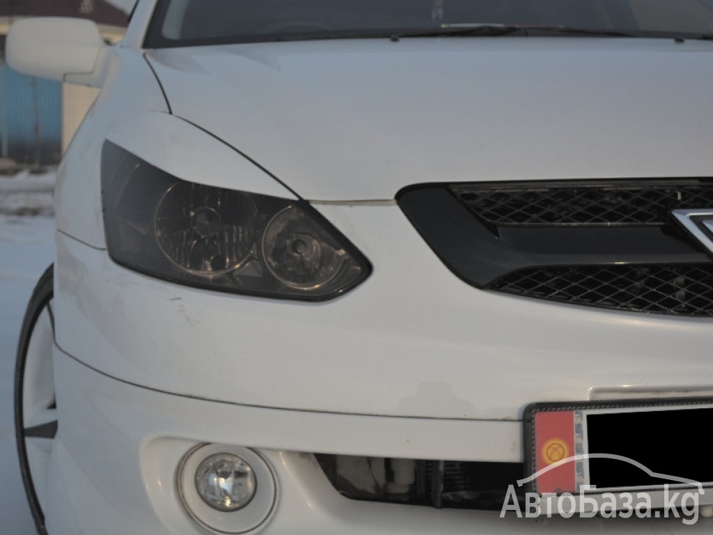 Toyota Caldina 2003 года за ~100 сом