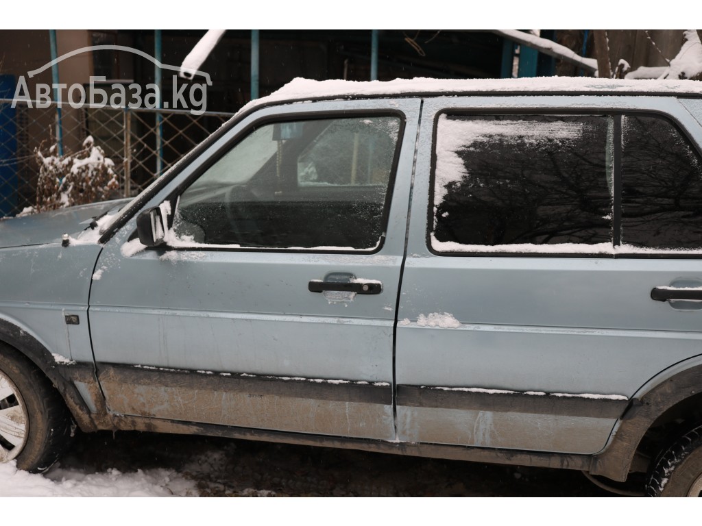 Volkswagen Golf 1988 года за 100 000 сом