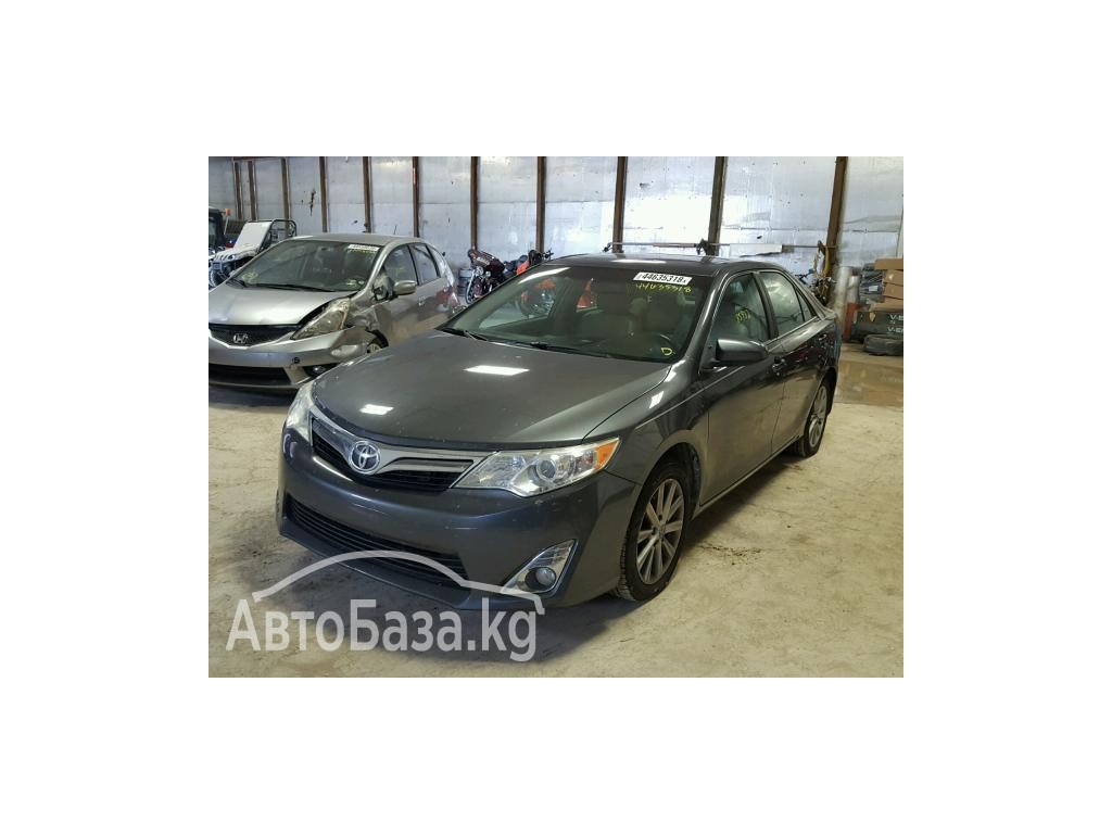 Toyota Camry 2012 года за ~782 700 сом