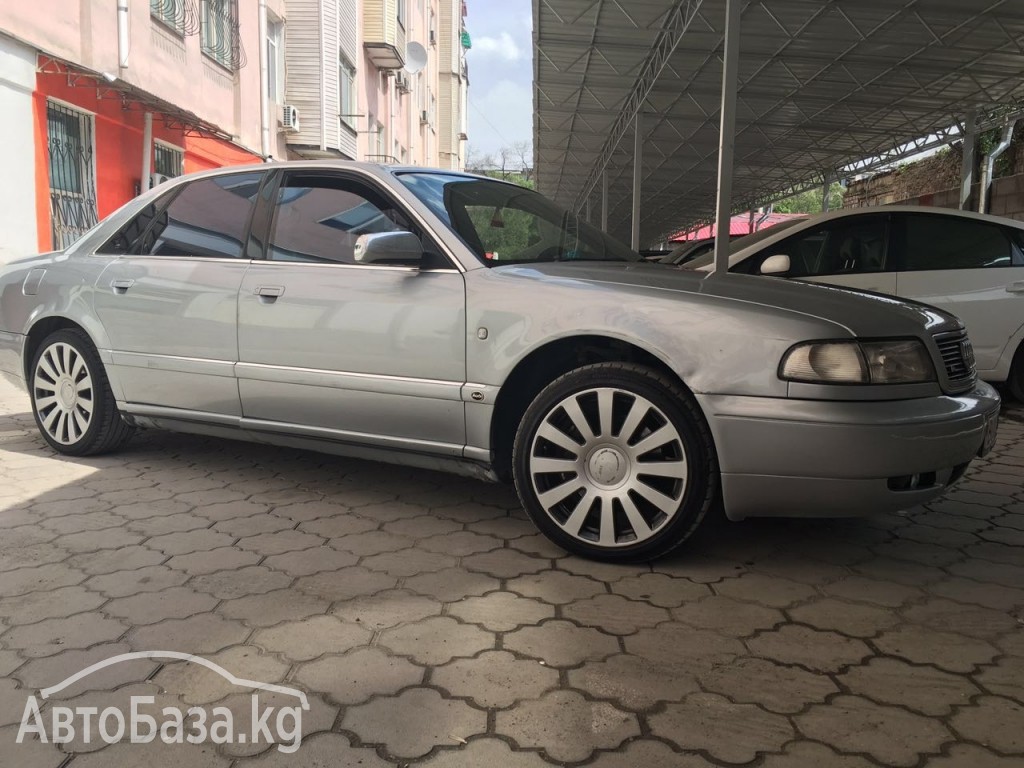 Audi S8 1996 года за 160 000 сом