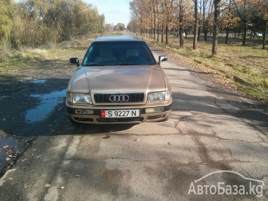 Audi 80 1992 года за ~221 300 сом