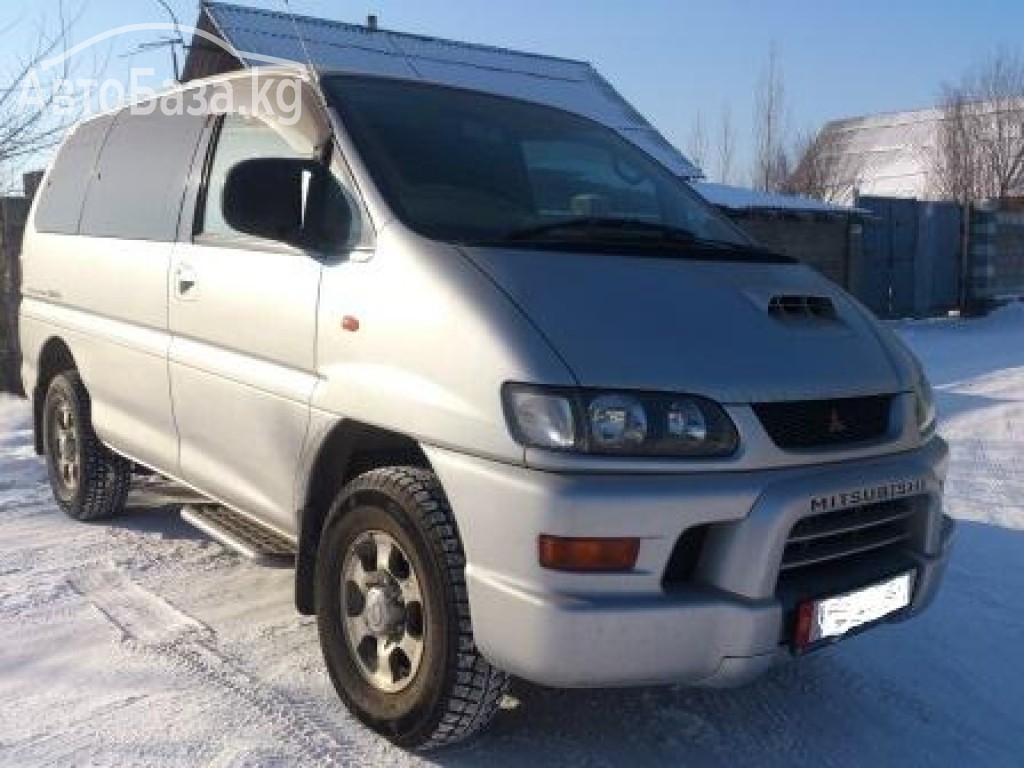 Mitsubishi Delica 2001 года за ~741 400 сом