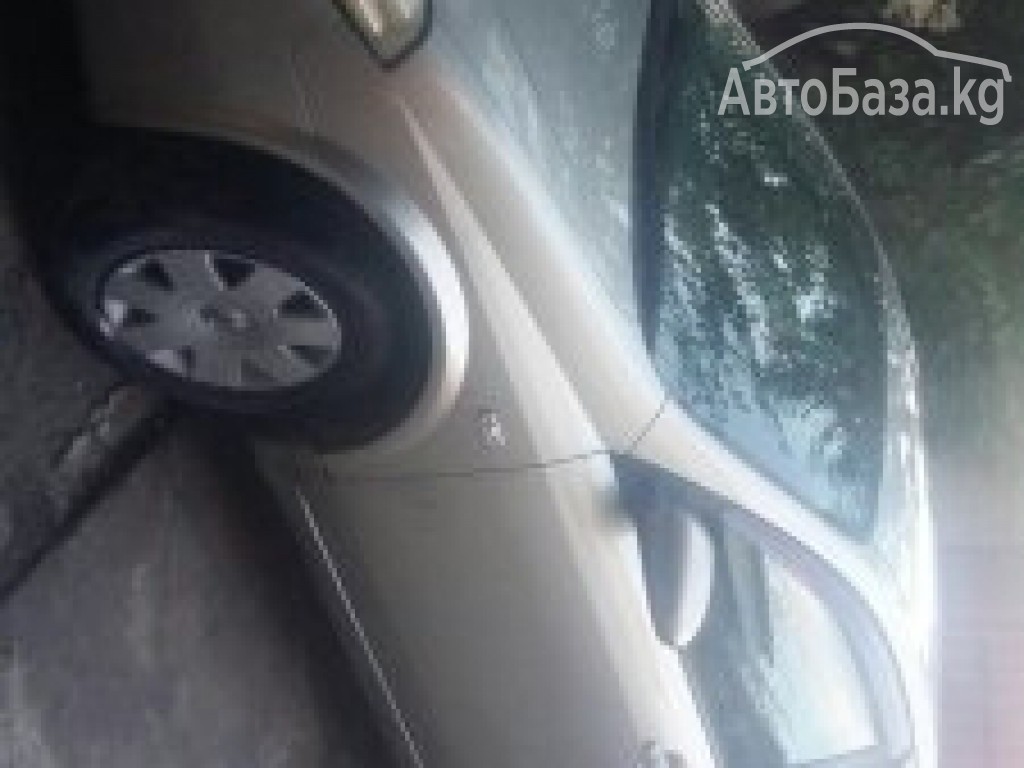 Nissan Primera 2004 года за ~431 100 сом