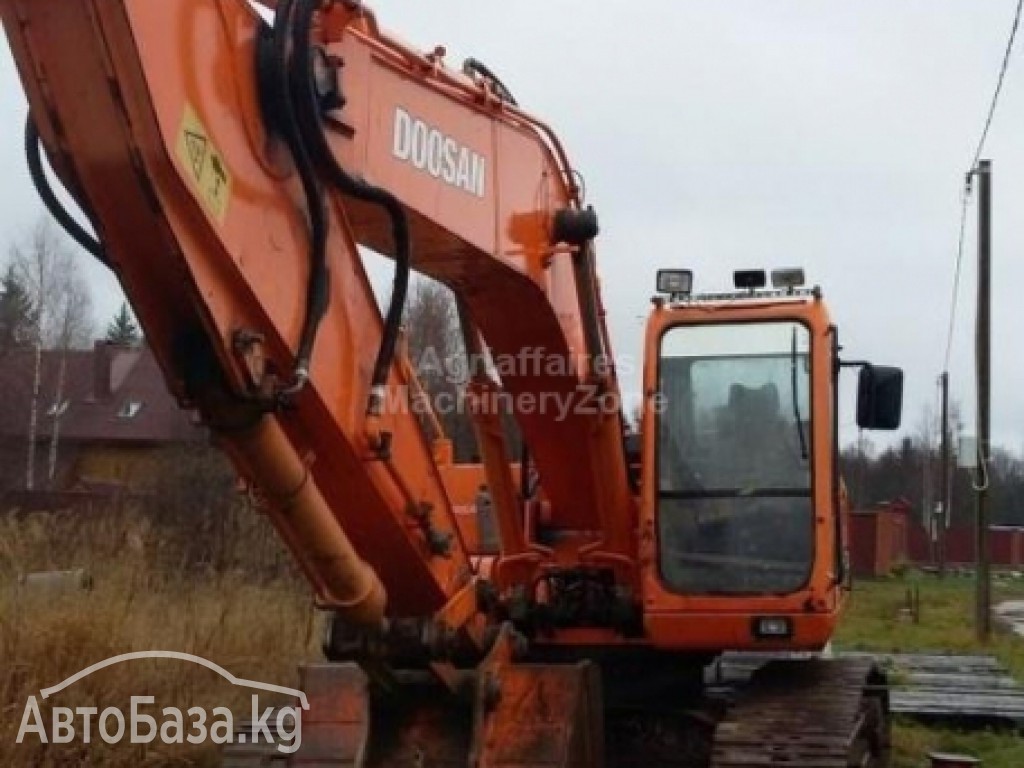 Экскаватор Doosan solar2 25LC-V