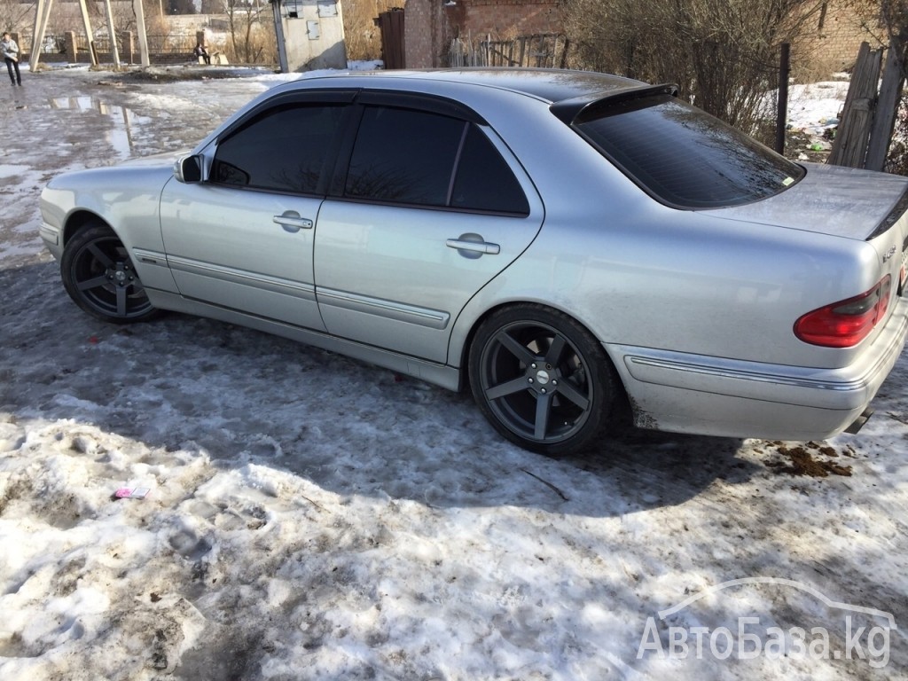 Mercedes-Benz E-Класс 2002 года за ~598 300 сом