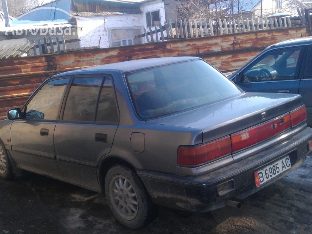 Honda Civic 1990 года за ~86 300 сом