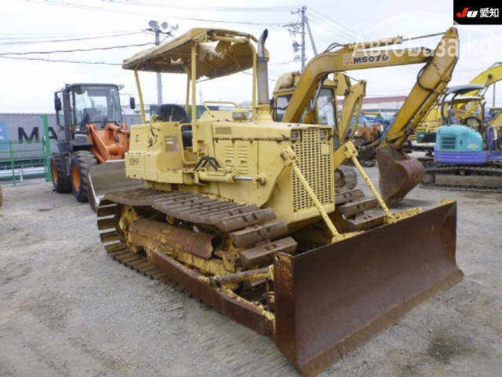 Бульдозер Komatsu 