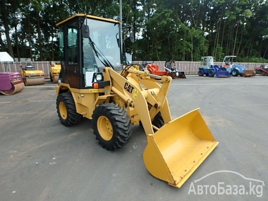 Погрузчик Caterpillar 901В