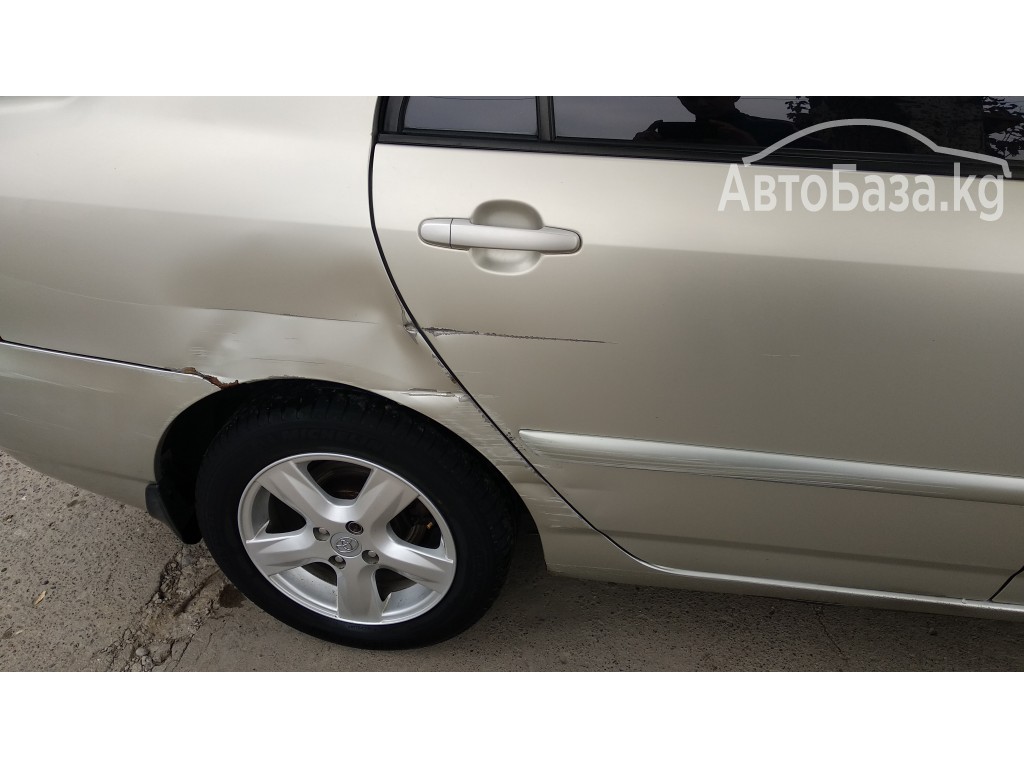 Toyota Corolla 2004 года за ~474 200 сом