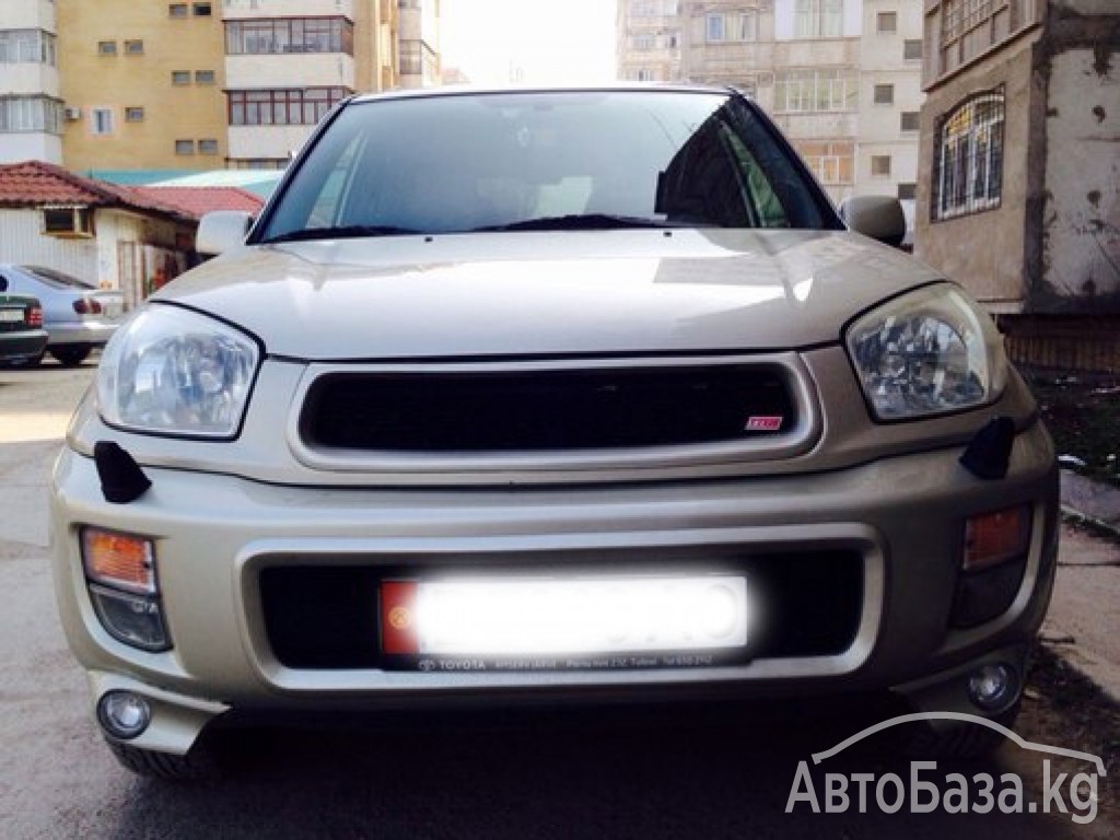 Toyota RAV4 2003 года за ~853 500 сом