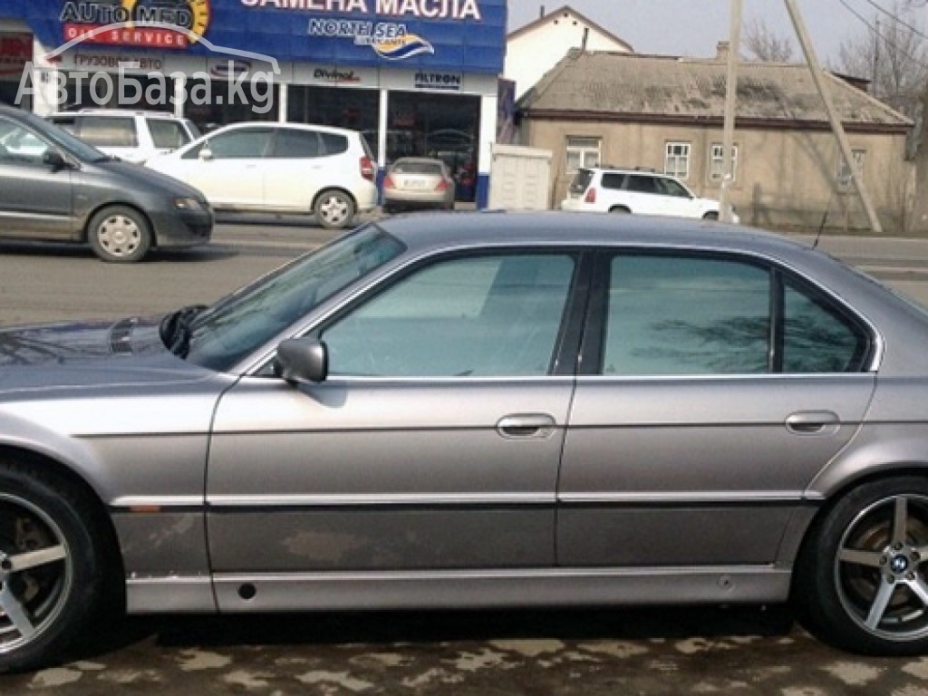 BMW 7 серия 1996 года за ~301 800 сом