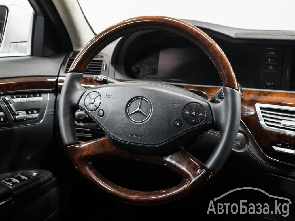 Mercedes-Benz S-Класс 2010 года за ~1 739 000 сом
