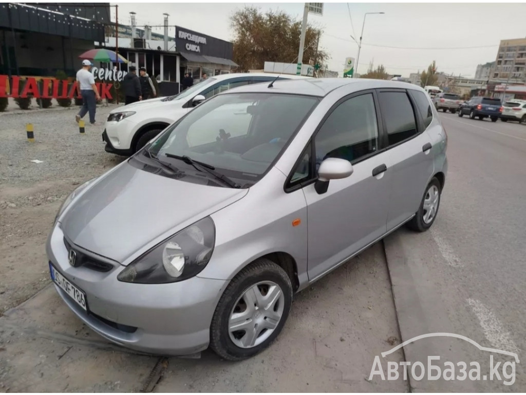 Honda Jazz 2003 года за 755 000 сом