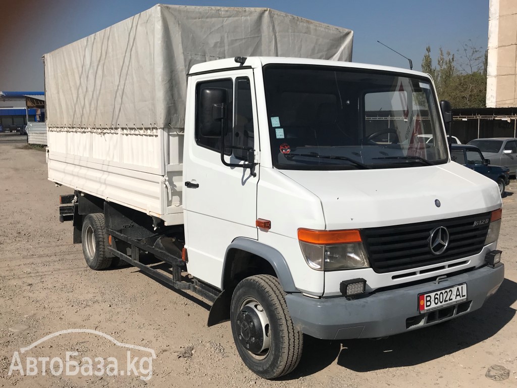 Самосвал Mercedes-Benz 612D VARIO