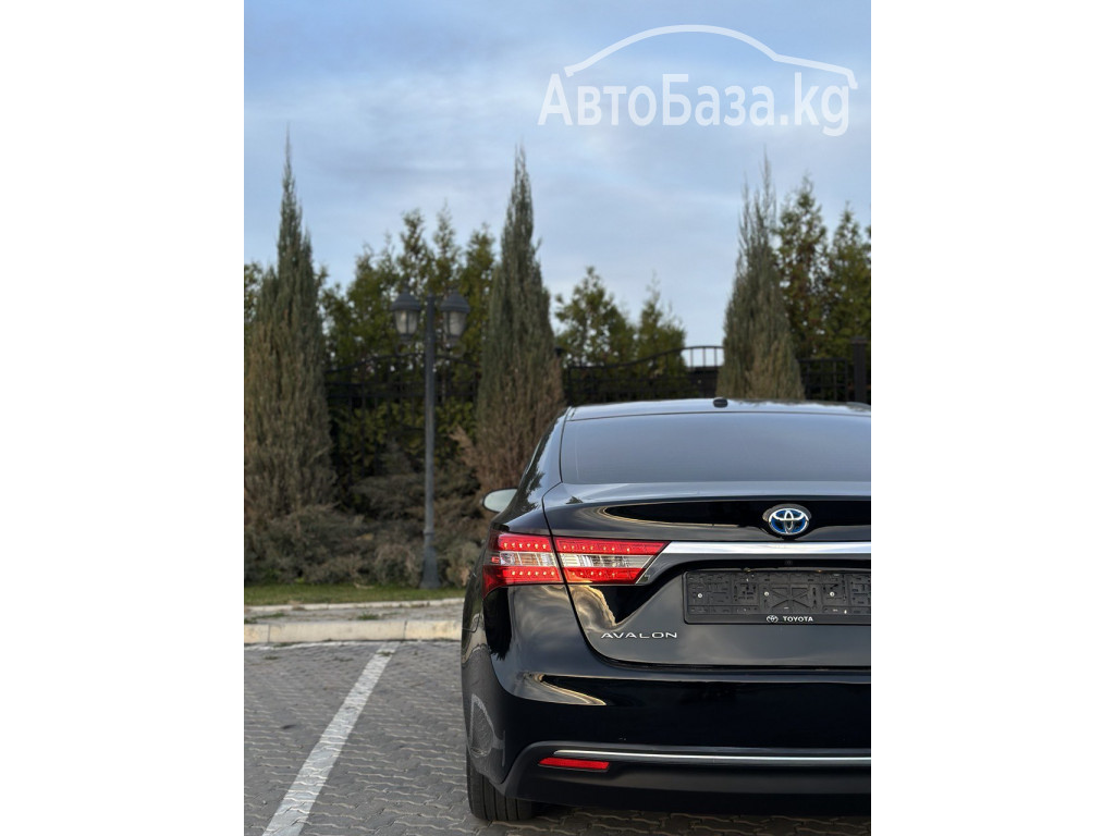 Toyota Avalon 2013 года за ~1 593 000 сом