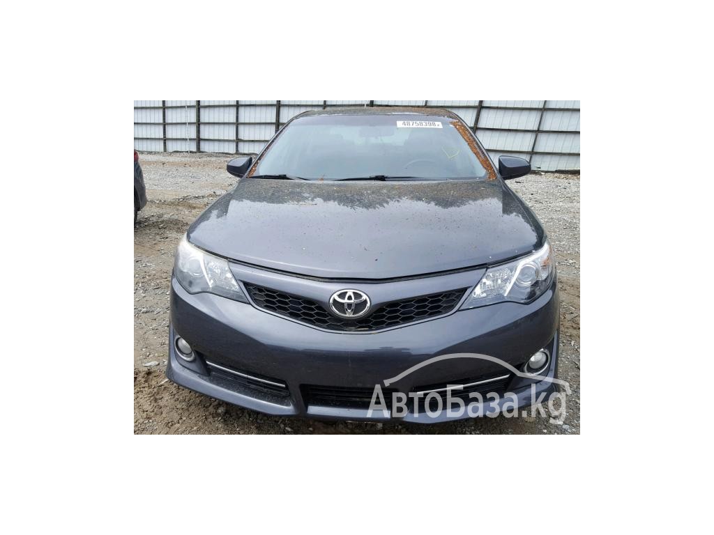 Toyota Camry 2012 года за ~647 100 сом