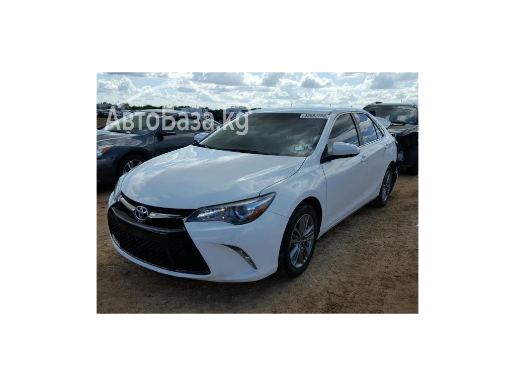 Toyota Camry 2016 года за 964 000 сом