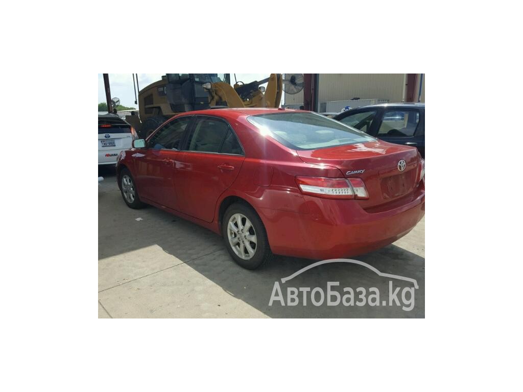 Toyota Camry 2011 года за 838 500 сом