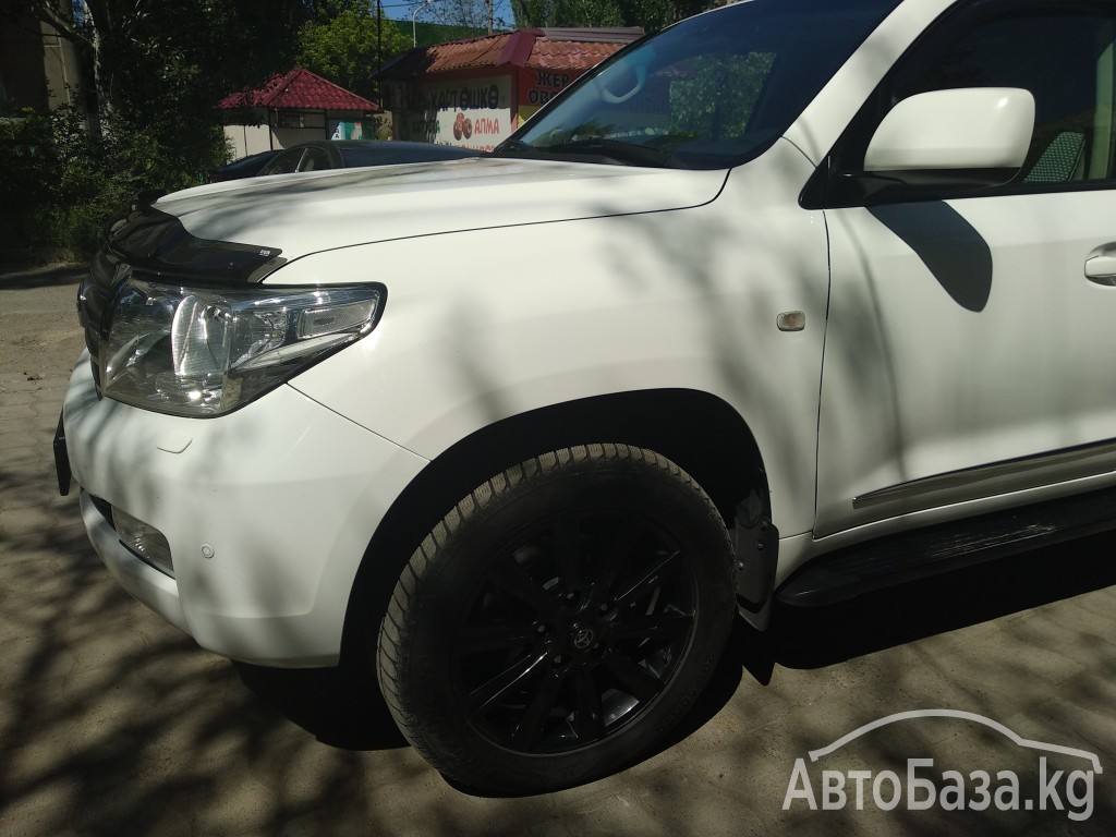 Toyota Land Cruiser 2008 года за ~2 743 400 сом