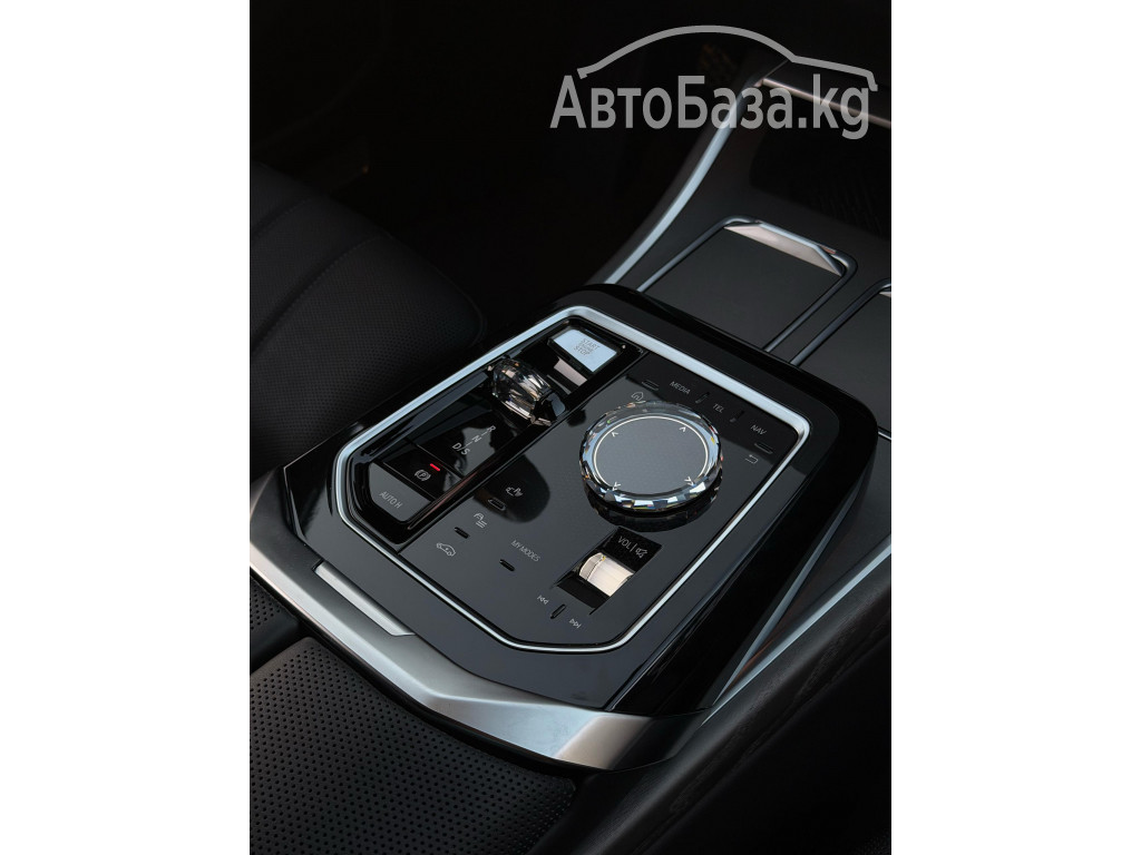 BMW 7 серия 2017 года за ~10 000 000 сом