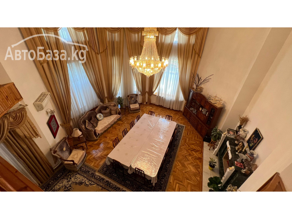 Продается большой Особняк 10ти комнатный 