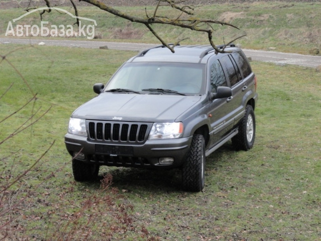 Jeep Grand Cherokee 2003 года за ~557 600 сом