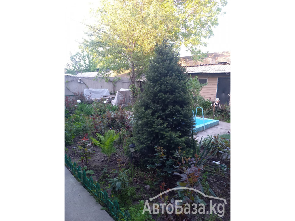 Срочно! Продаю дом, 106м&sup2; в г. Бишкек в районе Турбазы