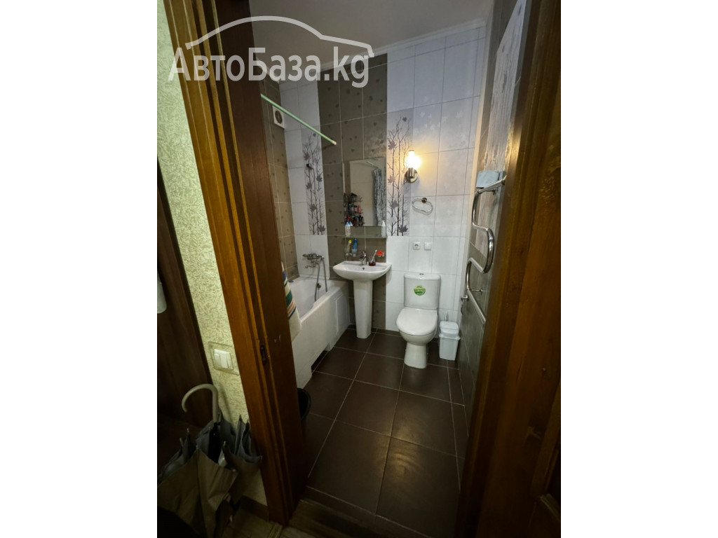 Продаю 4х комнатную квартиру в центре города