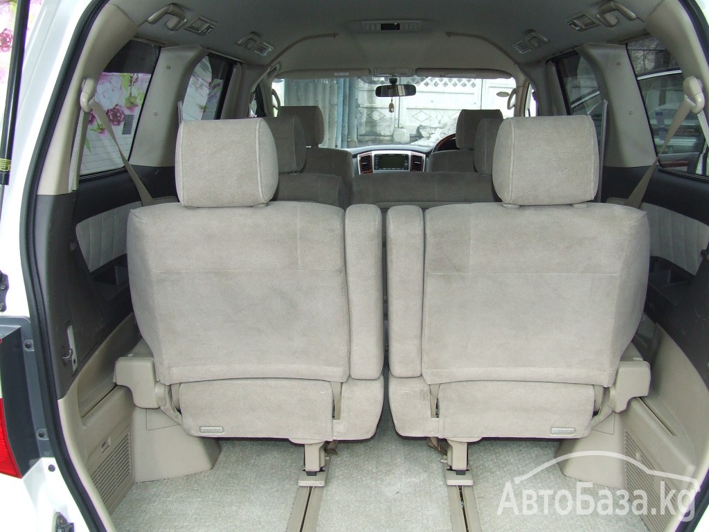 Toyota Alphard 2003 года за ~840 800 сом