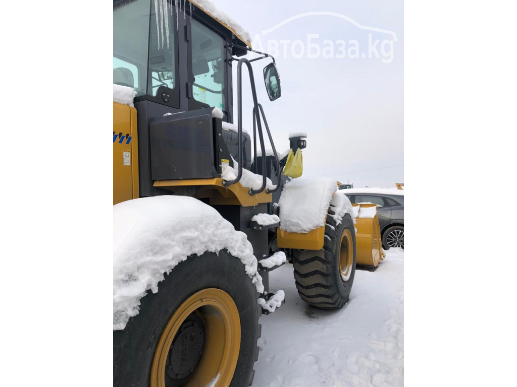 Погрузчик XCMG LW 550KZ