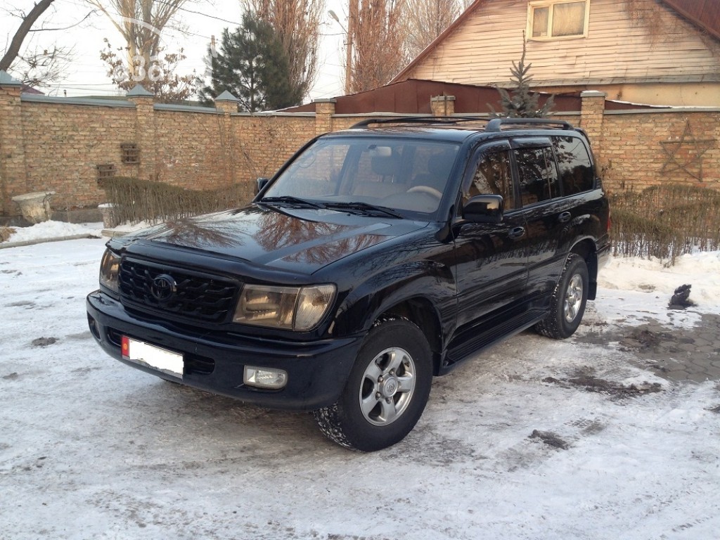 Toyota Land Cruiser 2002 года за ~1 810 400 сом