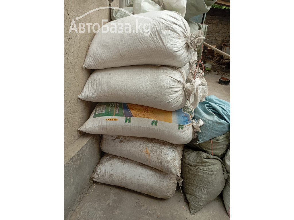 Продаю кормовую соль для животных и дробленную соль.