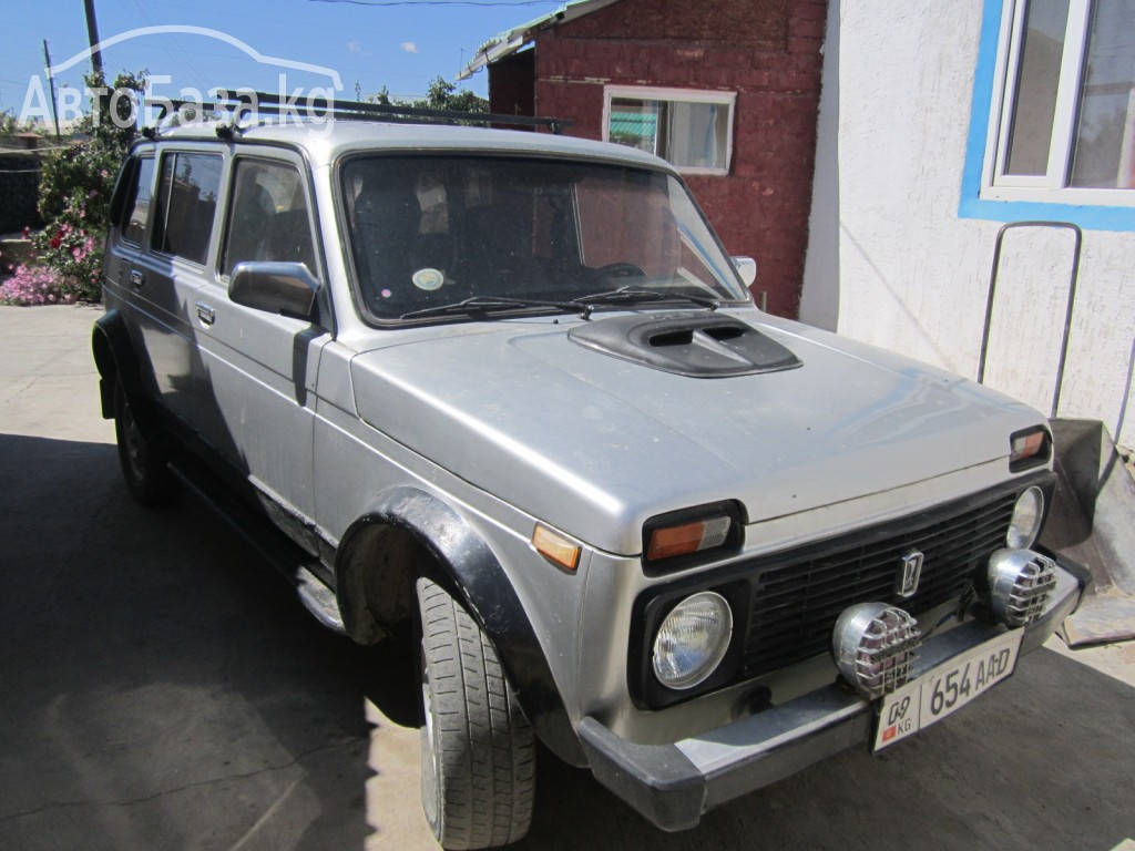 ВАЗ (Lada) 4x4 2001 года за 160 000 сом