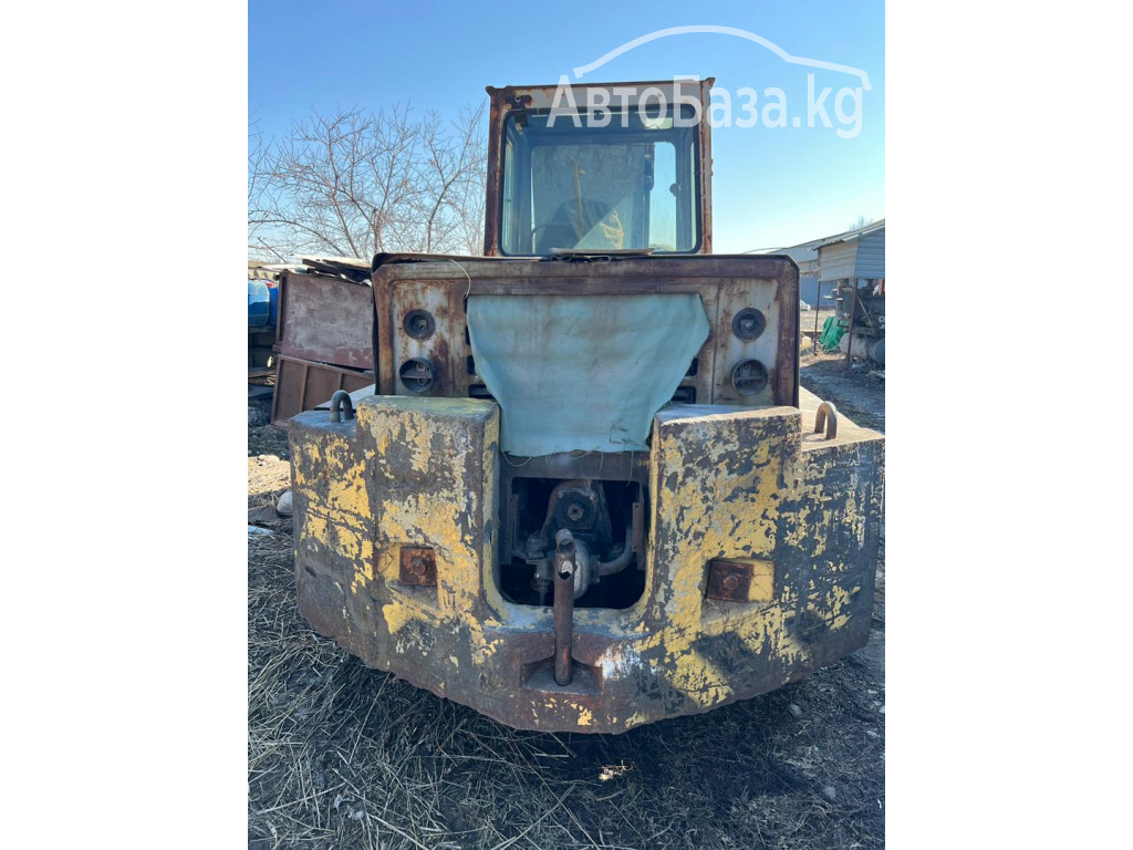 Погрузчик Львовсельмаш Погрузчик