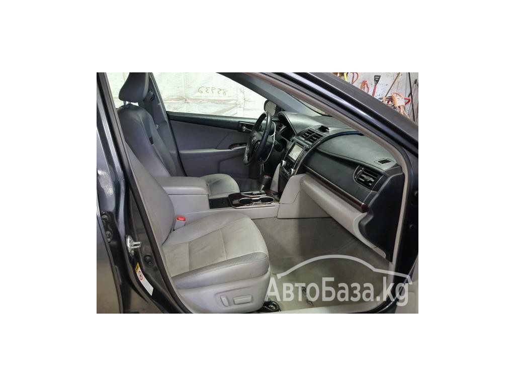 Toyota Camry 2012 года за ~782 700 сом