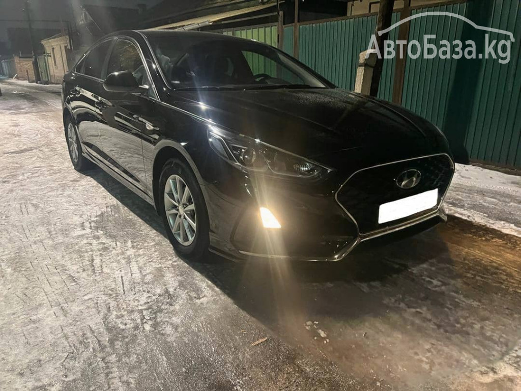 Hyundai Sonata 2017 года за 13 300$