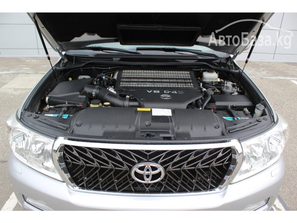 Toyota Land Cruiser 2011 года за ~2 743 400 сом