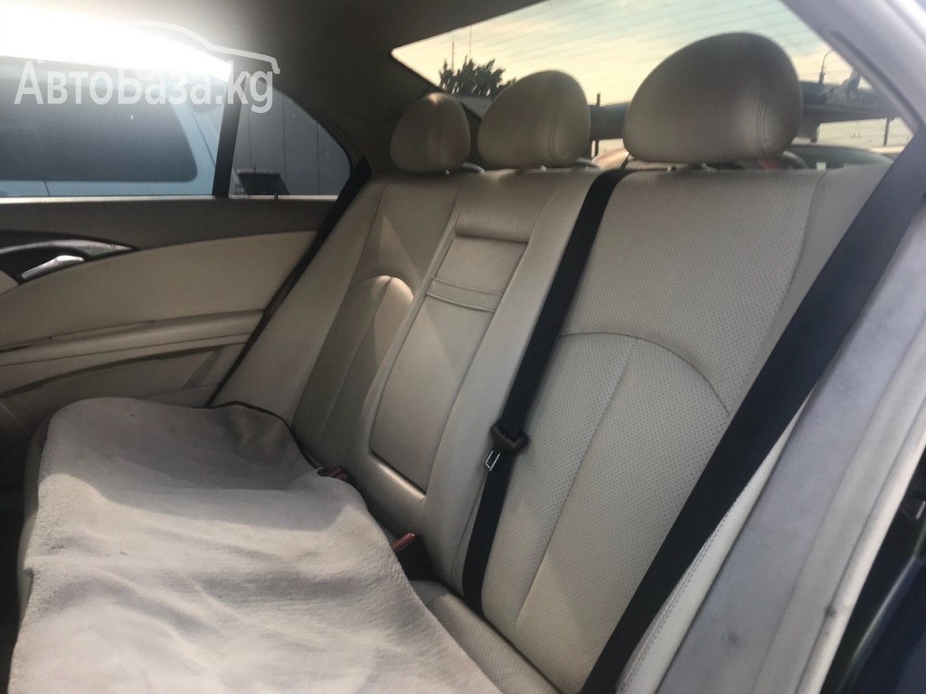 Mercedes-Benz E-Класс 2003 года за 5 700$