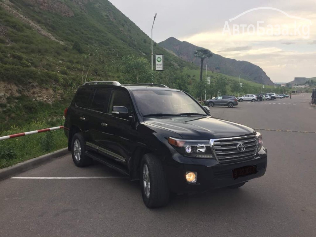 Toyota Land Cruiser 2014 года за ~3 913 100 сом