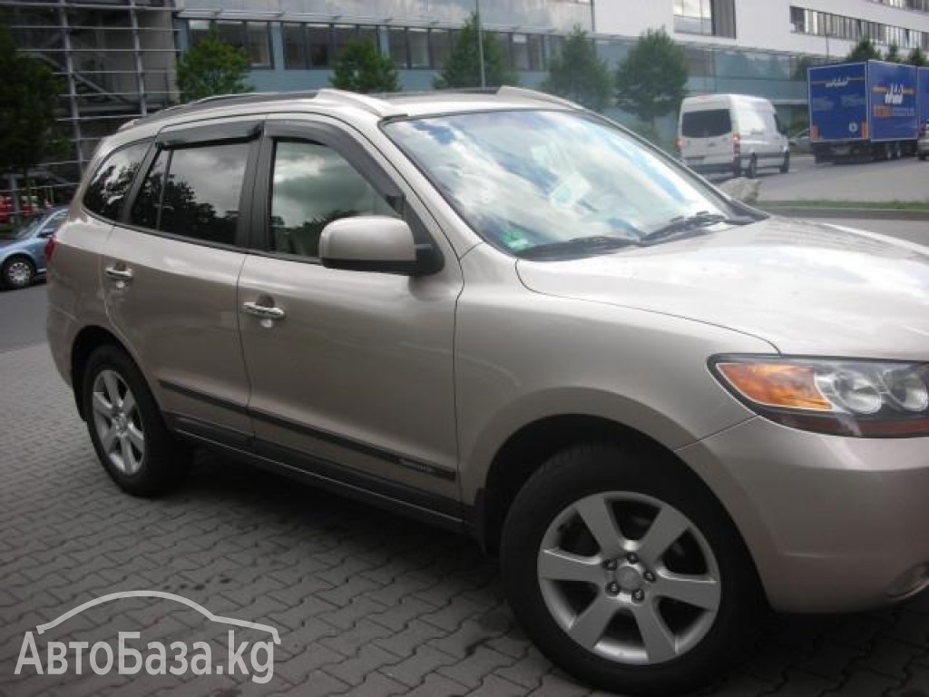 Hyundai Santa Fe 2007 года за 5 600$