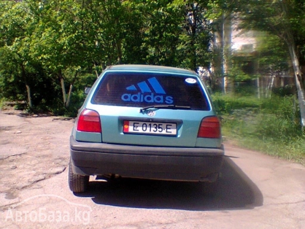 Volkswagen Golf 1993 года за ~8 600 сом