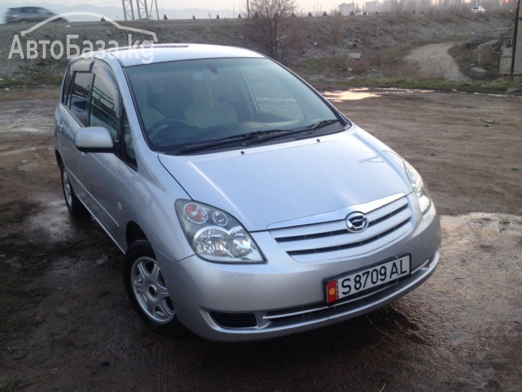 Toyota Corolla Spacio 2005 года за ~384 700 сом