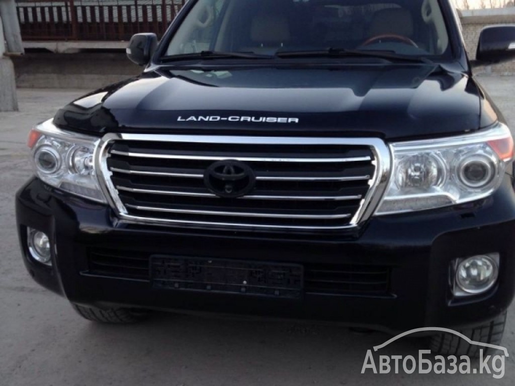 Toyota Land Cruiser 2012 года за ~3 719 900 сом