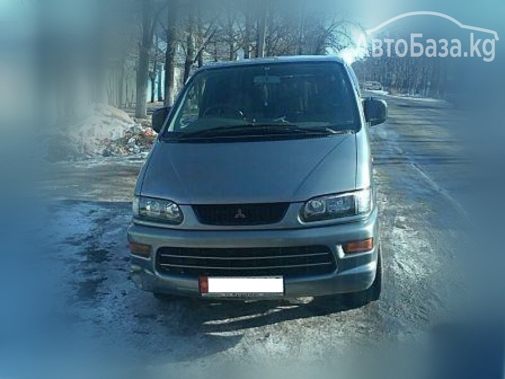 Mitsubishi Space Gear 2000 года за ~586 300 сом