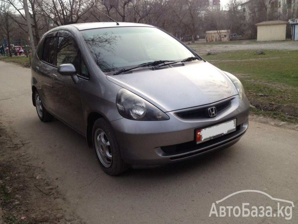 Honda Fit 2004 года за ~252 200 сом