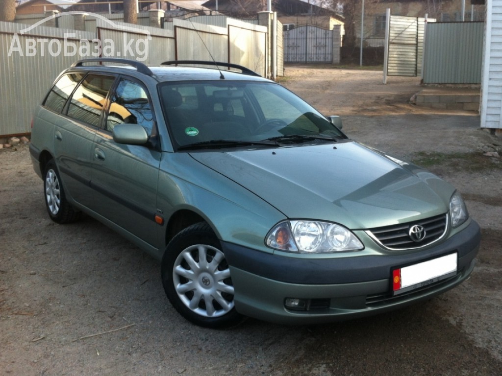 Toyota Avensis 2002 года за ~420 200 сом