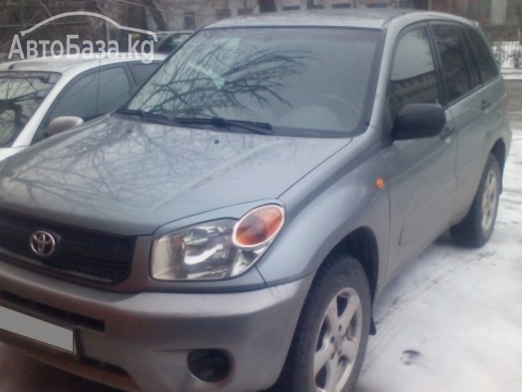 Toyota RAV4 2004 года за ~812 000 сом