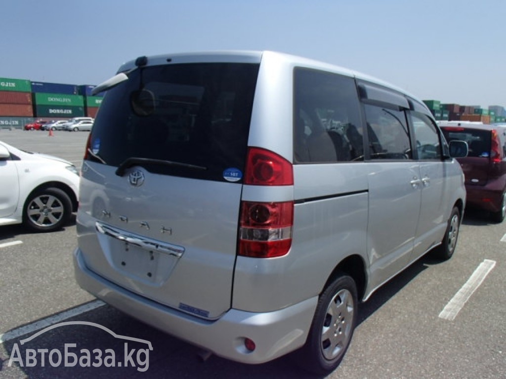 Toyota Noah 2003 года за ~451 400 сом