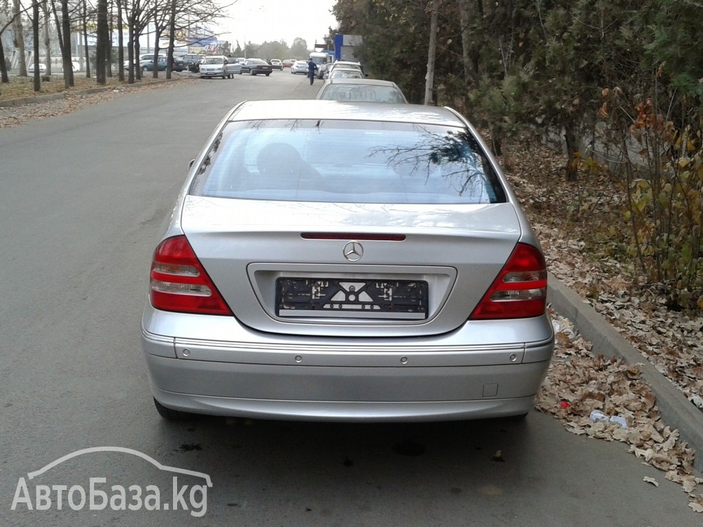 Mercedes-Benz C-Класс 2002 года за ~752 300 сом