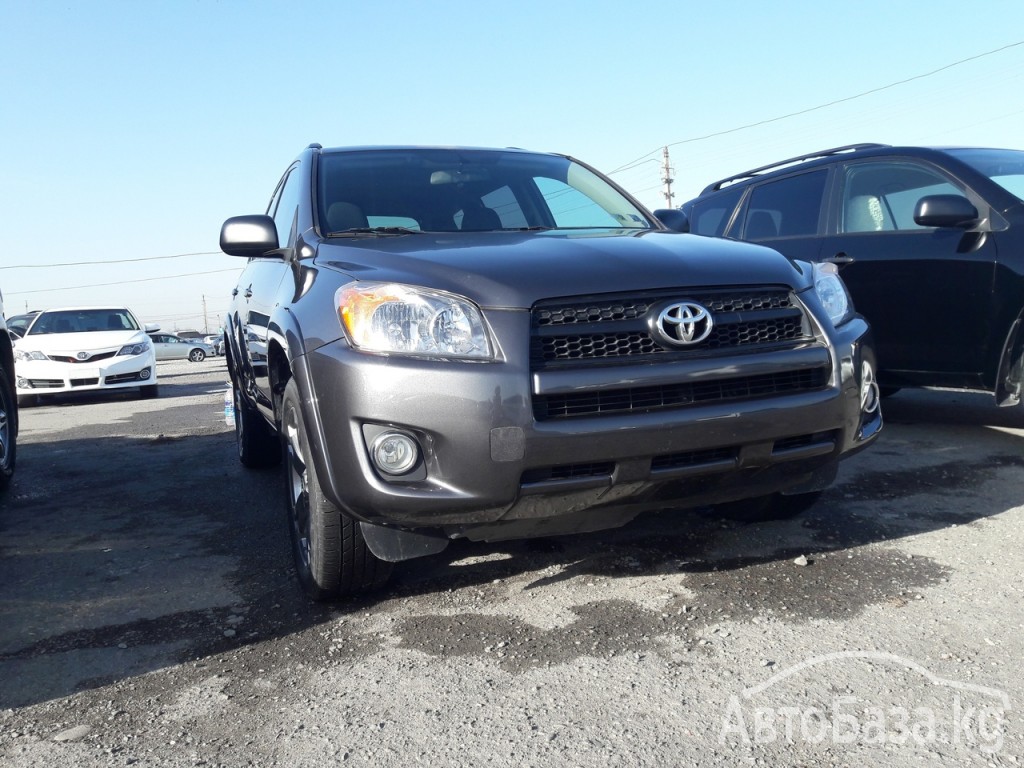 Toyota RAV4 2010 года за ~1 184 300 сом